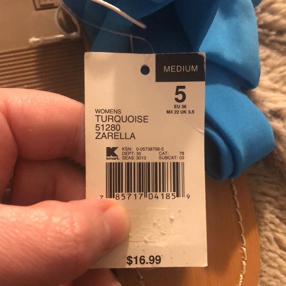 🔹4 for $30 NWT Bongo Zarella Sandals, size 5 - Picture 6 of 6